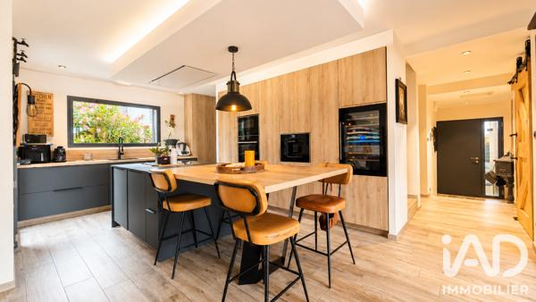 Maison à vendre 4 pièces 157,74 m² Bompas