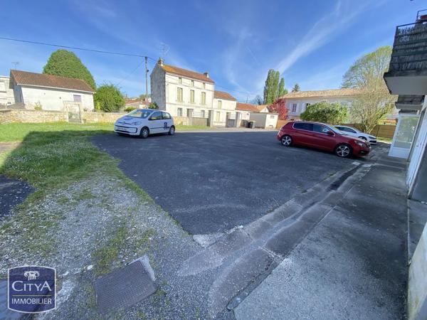 Appartement à vendre 4 pièces 89.8m² Angoulême (16000)