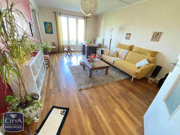 Appartement à vendre 4 pièces 89.8m² Angoulême (16000)