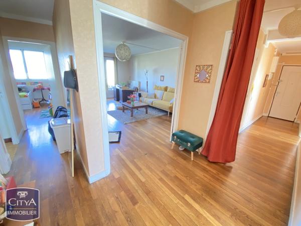 Appartement à vendre 4 pièces 89.8m² Angoulême (16000)