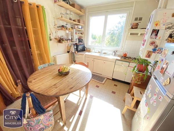 Appartement à vendre 4 pièces 89.8m² Angoulême (16000)