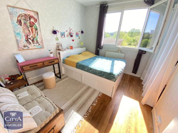 Appartement à vendre 4 pièces 89.8m² Angoulême (16000)