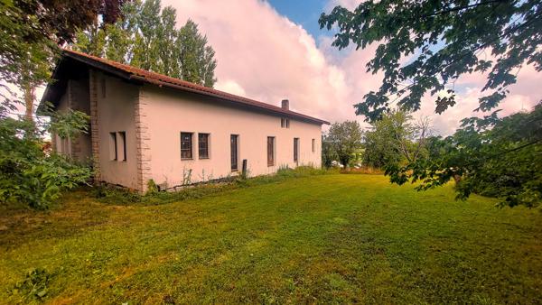 Guiche (64520) Guiche - Maison en construction sur terrain constructible