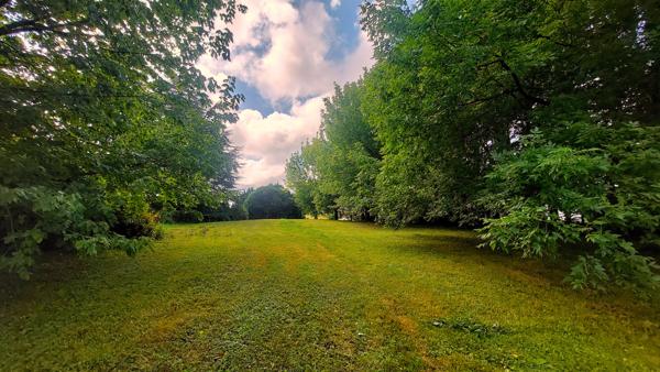 Guiche (64520) Guiche - Maison en construction sur terrain constructible