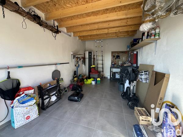 Maison à vendre 6 pièces 198 m² Clarensac