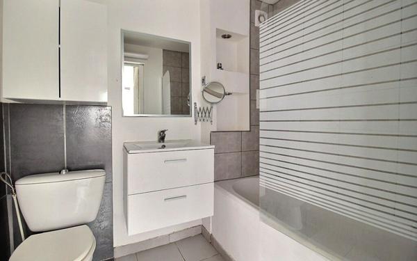 Maison à vendre    3 pièces • 57 m2 Carpentras