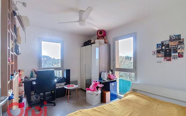 Maison à vendre    4 pièces •  Ollioules