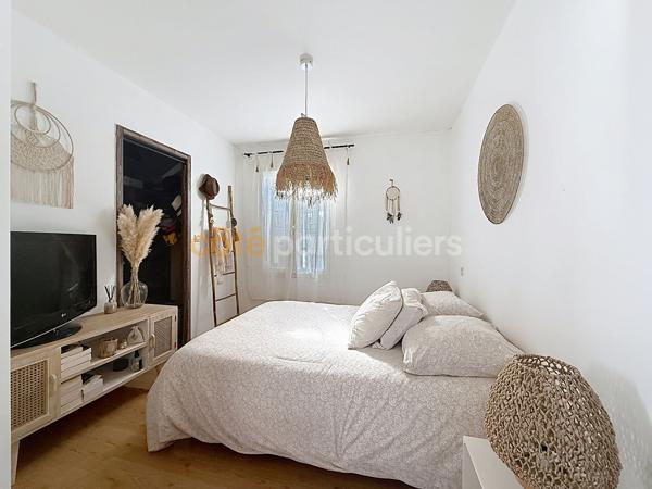 Vente
                Maison155 m² - 8 Pièces -
                    SAINT GEORGES D OLERON (17190)