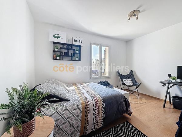 Vente
                Maison155 m² - 8 Pièces -
                    SAINT GEORGES D OLERON (17190)