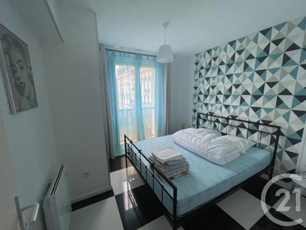 Appartement F2 à vendre  2 pièces - 46 m 2   CARCASSONNE  - 11