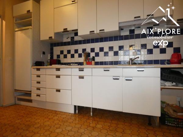 APPARTEMENT T4 AVEC GARAGE