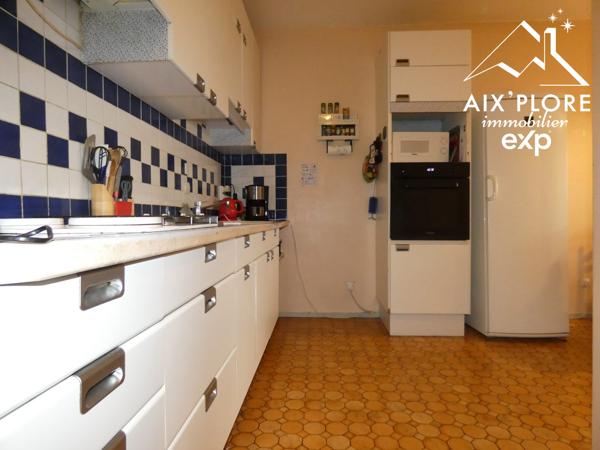 APPARTEMENT T4 AVEC GARAGE