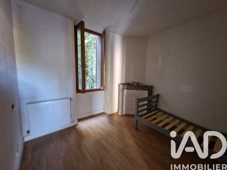 Location appartement 3 pièces 58 m² Terrasson-Lavilledieu