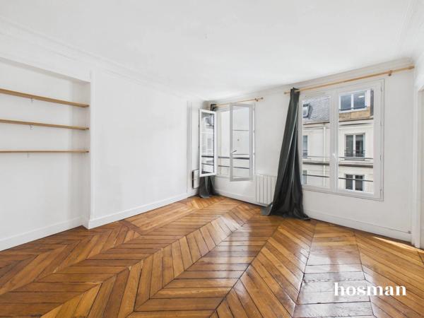 Coup de coeur - 2 pièces de 33,5m² - 5ème étage avec ascenseur + charme de l'ancien - Rue Lavoisier, Paris