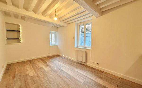 Appartement à vendre    1 pièce • 20,76 m2 Auxonne