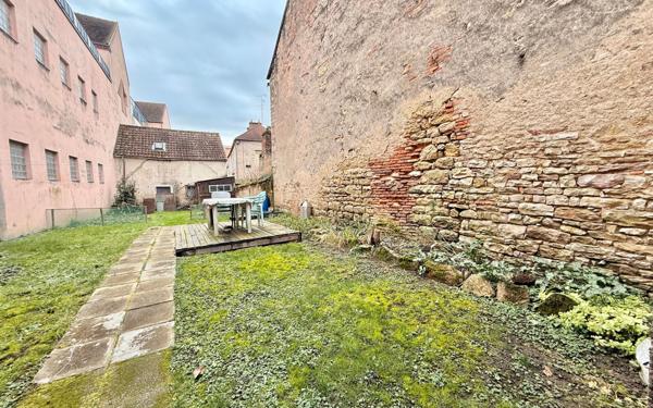 Appartement à vendre    1 pièce • 20,76 m2 Auxonne