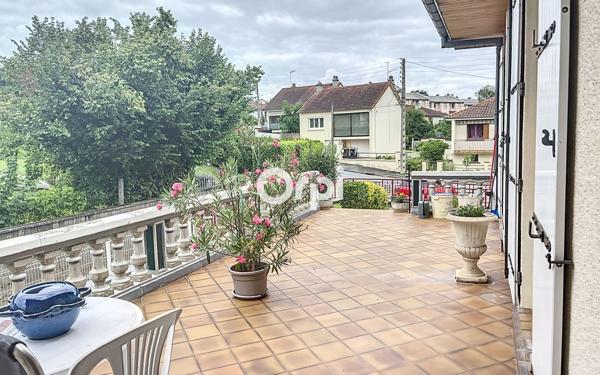 Maison à vendre    4 pièces • 151 m2 Montluçon