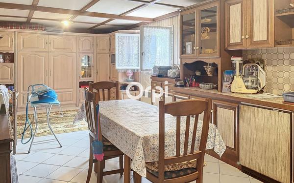 Maison à vendre    4 pièces • 151 m2 Montluçon
