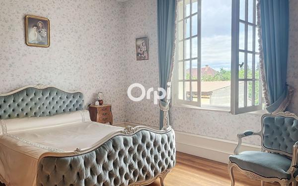 Maison à vendre    4 pièces • 151 m2 Montluçon