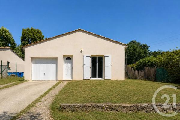 Maison à vendre  4 pièces - 90 m 2   LESCURE D ALBIGEOIS  - 81