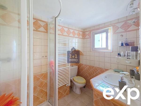 Rare à la vente ! Ancienne bergerie en pierres