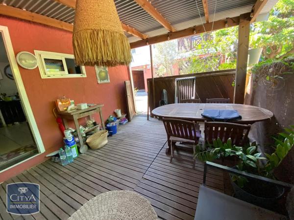 Appartement à louer 5 pièces 72.16m² Saint-Paul (97434)