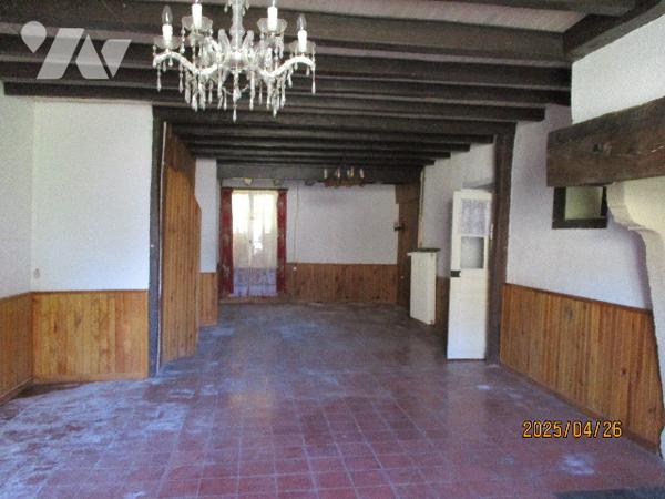 Commune de GRANDPRE- TERMES,  une maison d'habitation à rénover.