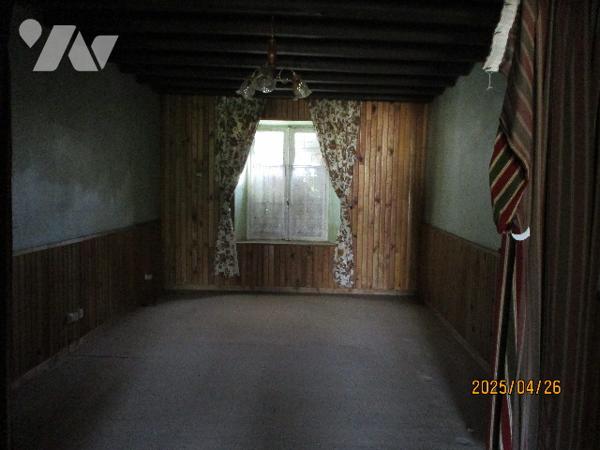 Commune de GRANDPRE- TERMES,  une maison d'habitation à rénover.