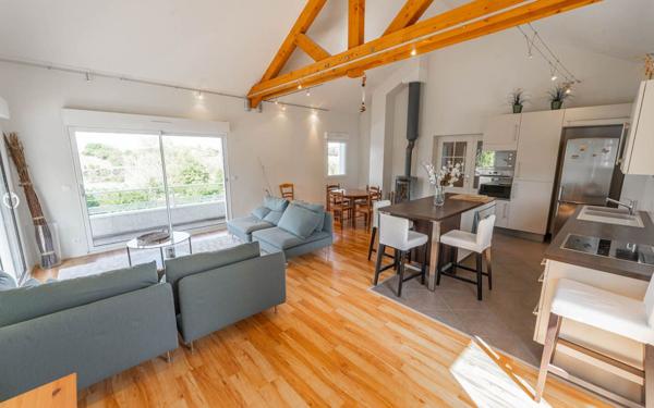 Maison à vendre    5 pièces • 156,59 m2 Machilly