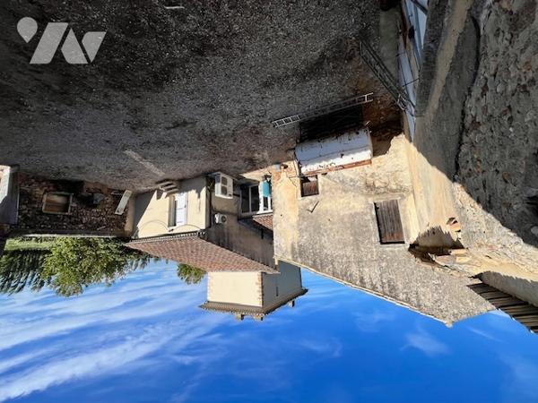Drôme Provençale, Maison de maître avec extension récente et plus ancien corps de ferme à rénover,