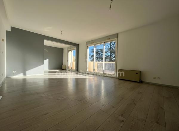Appartement à vendre 5 pièces MEYZIEU (69)