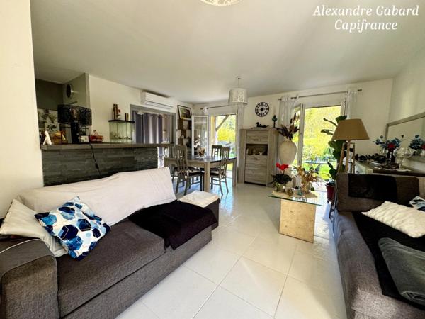 Maison de plain-pied - 3 chambres et bureau - 3 hectares de terrain