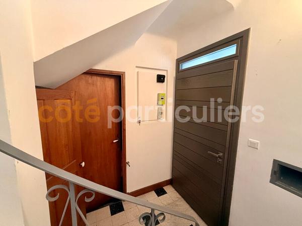 Vente
                Appartement140 m² - 5 Pièces -
                    CARCASSONNE (11000)