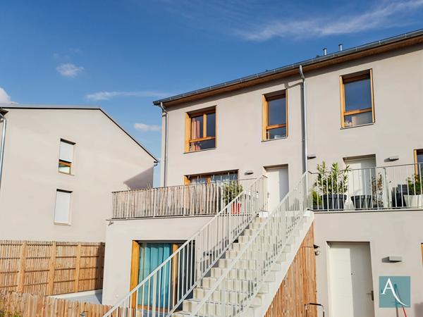 Appartement de Style Maison, de 2024 de 80 m², 3 chambres dans la résidence neuve "Recto Verso" à Arpajon