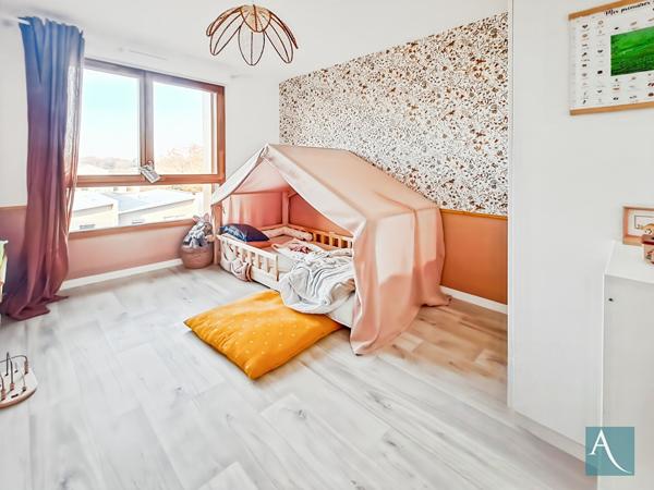 Appartement de Style Maison, de 2024 de 80 m², 3 chambres dans la résidence neuve "Recto Verso" à Arpajon