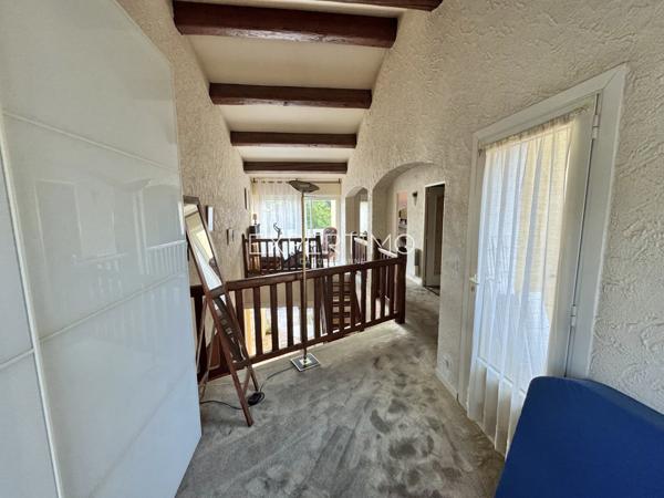 Carqueiranne (83320) Villa avec piscine au Port de Carqueiranne