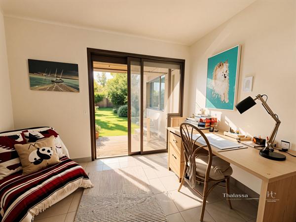 NOUVEAUTE - CHANTENAY- MAISON D'ARCHITECTE-JARDIN-GARAGE,  
Nantes 44100