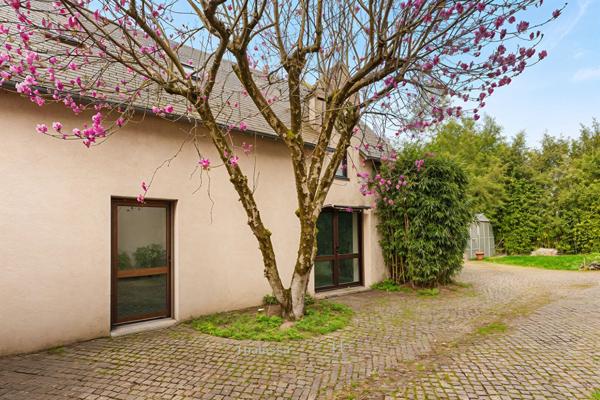 NOUVEAUTE - CHANTENAY- MAISON D'ARCHITECTE-JARDIN-GARAGE,  
Nantes 44100