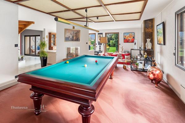 NOUVEAUTE - CHANTENAY- MAISON D'ARCHITECTE-JARDIN-GARAGE,  
Nantes 44100