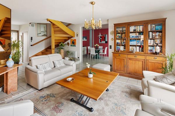 NOUVEAUTE - CHANTENAY- MAISON D'ARCHITECTE-JARDIN-GARAGE,  
Nantes 44100