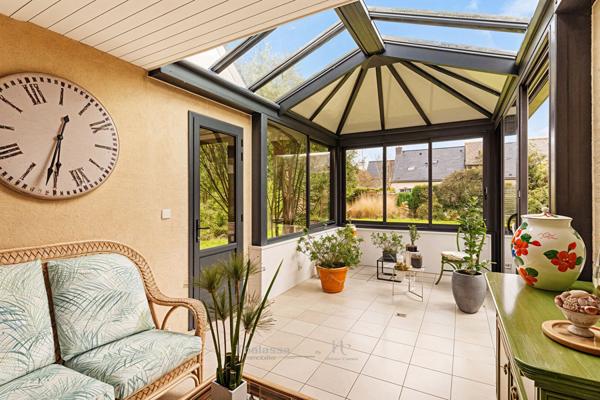 NOUVEAUTE - CHANTENAY- MAISON D'ARCHITECTE-JARDIN-GARAGE,  
Nantes 44100