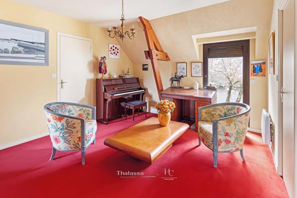 NOUVEAUTE - CHANTENAY- MAISON D'ARCHITECTE-JARDIN-GARAGE,  
Nantes 44100