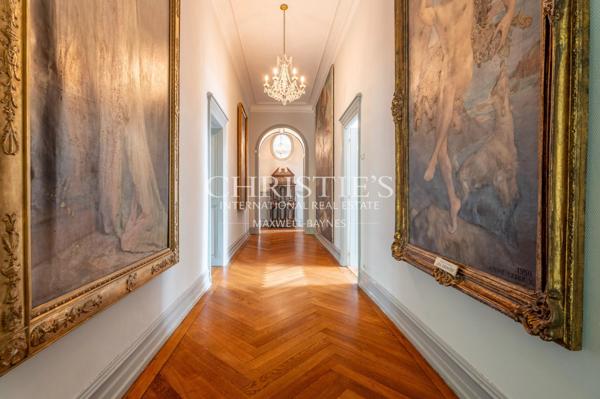 Vente d’un  exceptionnel château du 19ème siècle à proximité de Cognac