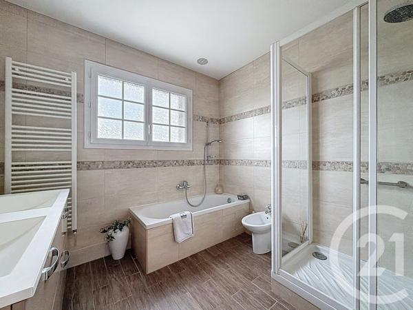 Maison à vendre  6 pièces - 166 m2 PESSAC - 33