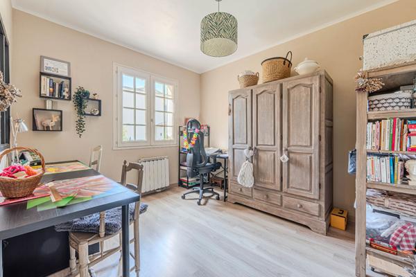 Maison familiale avec piscine à Malemort-du-Comtat