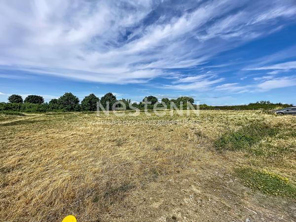 TERRAIN À BÂTIR DE  271M² À PROXIMITÉ DE LA MER
