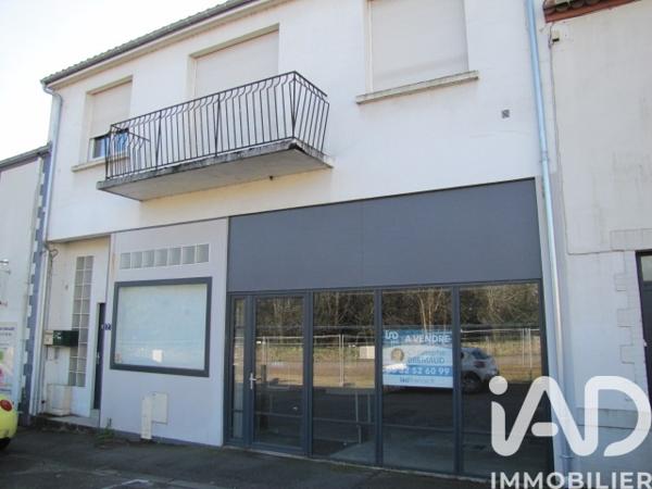 Immeuble à vendre 240 m² Aizenay