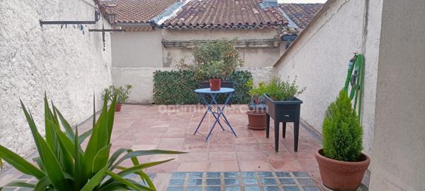 MAISON PLEINE DE CARACTERE!