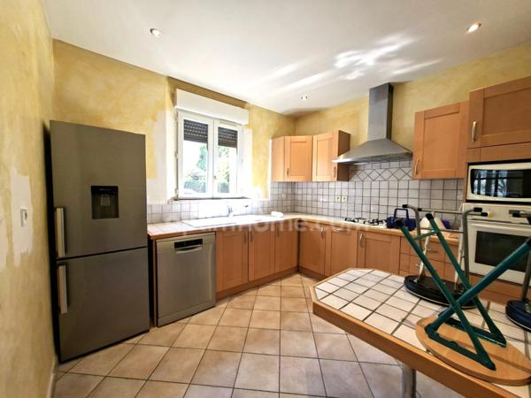 Maison Bourgeoise de 1936 composée de 2 appartements dont un loué DIGNE LES BAINS (04)