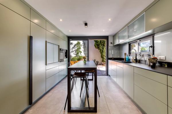 Propriété contemporaine  AIX EN PROVENCE (13)